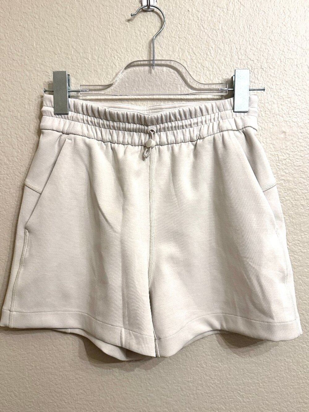 Lululemon Softstreme Shorts EUC Neutral/Bone Color